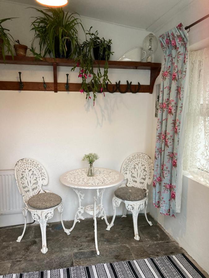 Boss'S Farmhouse Chapeltown 外观 照片